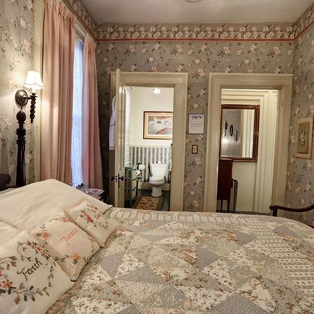 Barrister'S Bed & Breakfast Seneca Falls Exteriör bild