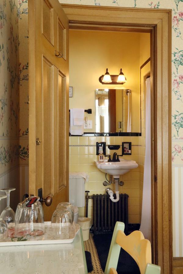 Barrister'S Bed & Breakfast Seneca Falls Exteriör bild